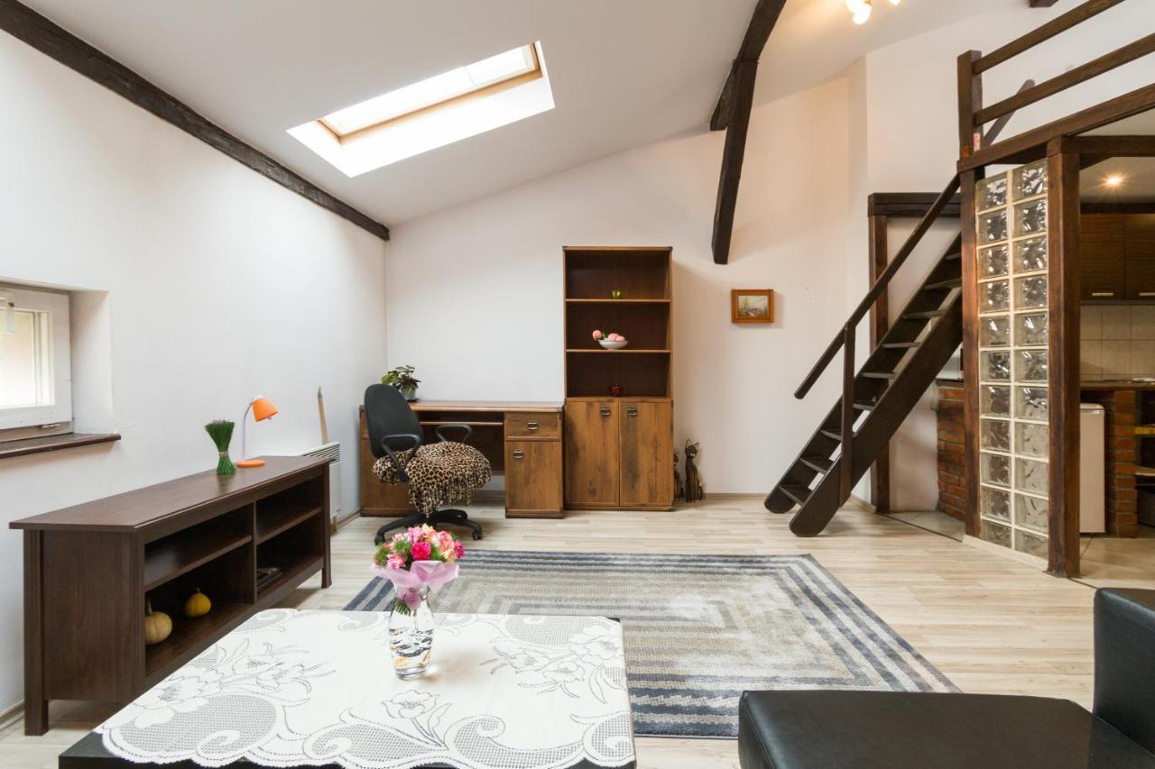 Gorgeous Loft In Perfect Location! Daire Krakow Dış mekan fotoğraf